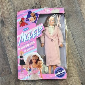 Nib vintage 1988 Mel Appel Models Pink Fashion mannequin  with Coat No. 1004